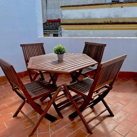 Alojanomadas Jerez Centro Apartment